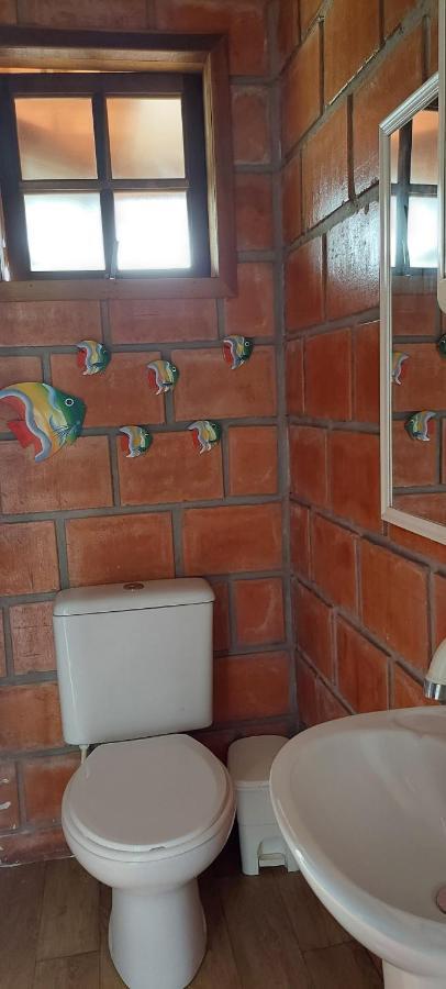Chale Borasol Martim De Sa Piscina 600Mts Da Praia Lejlighed Caraguatatuba Eksteriør billede